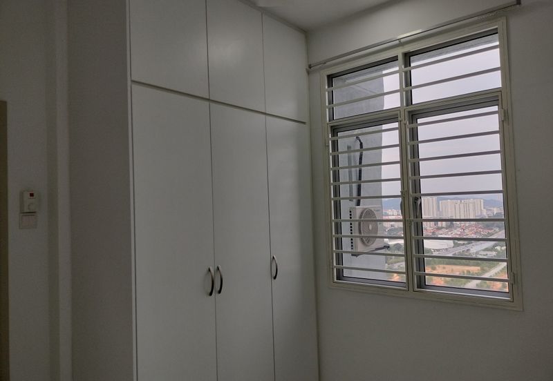 Impiana Sky Residensi @ The Earth