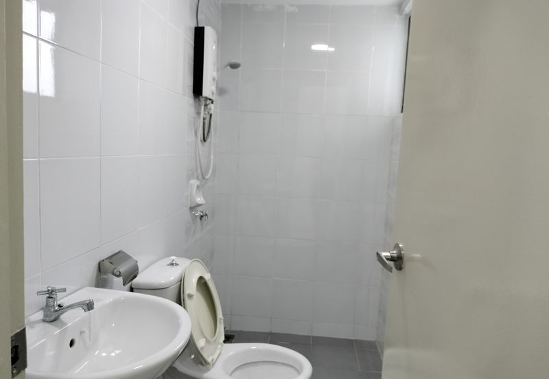 Impiana Sky Residensi @ The Earth