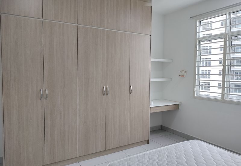 Impiana Sky Residensi @ The Earth