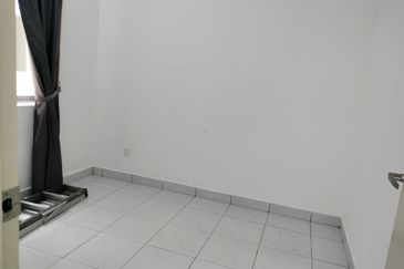 Impiana Sky Residensi @ The Earth