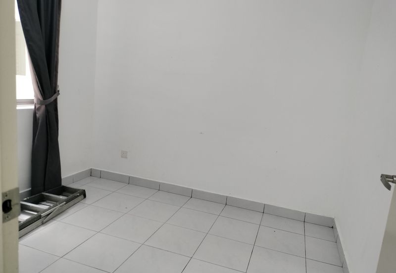 Impiana Sky Residensi @ The Earth