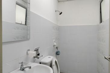 Impiana Sky Residensi @ The Earth