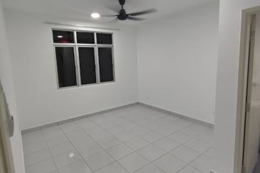 Impiana Sky Residensi @ The Earth