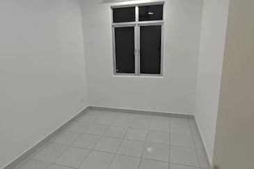 Impiana Sky Residensi @ The Earth