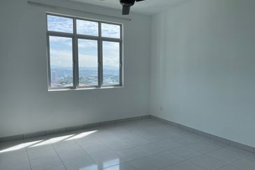 Impiana Sky Residensi @ The Earth