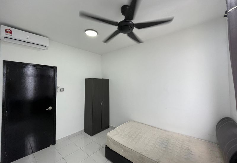 Impiana Sky Residensi @ The Earth