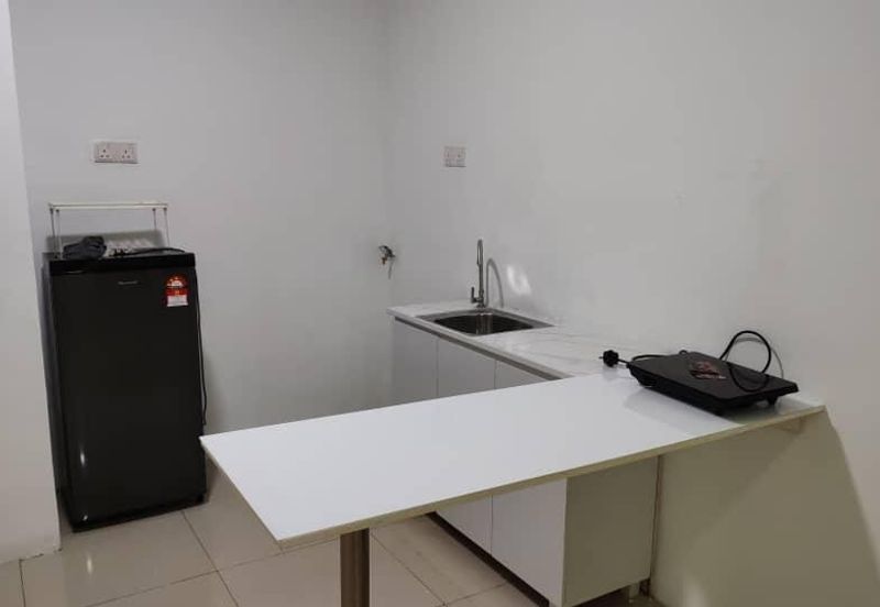 V12 Sovo (Menara Suria)