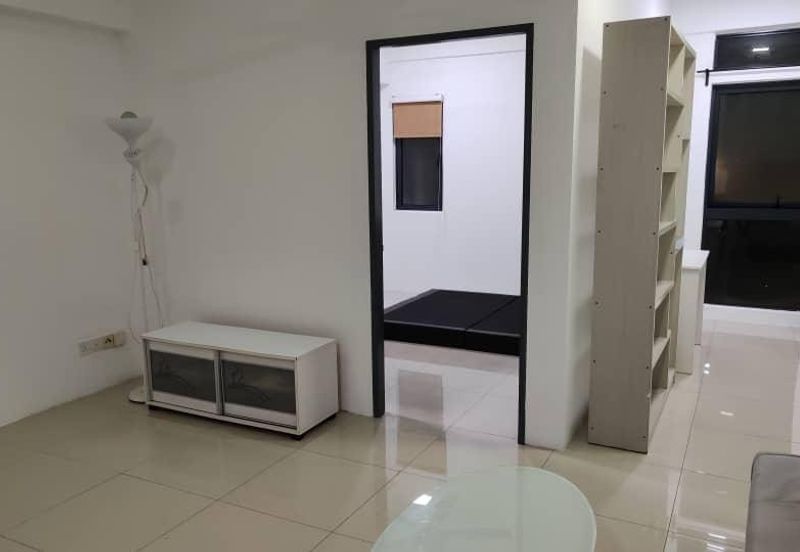 V12 Sovo (Menara Suria)