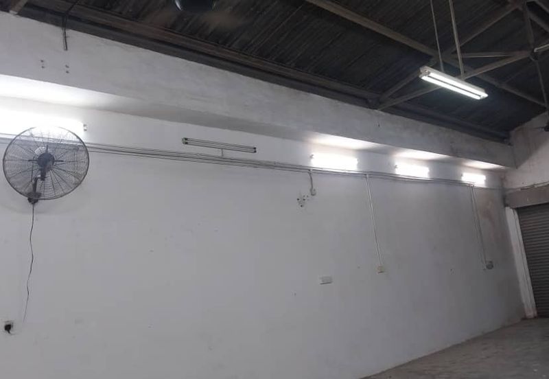 Taman Perindustrian Kinrara Puchong Single Storey Link Factory 