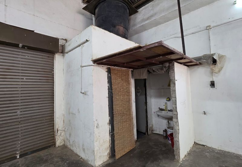 Taman Perindustrian Kinrara Puchong Single Storey Link Factory 