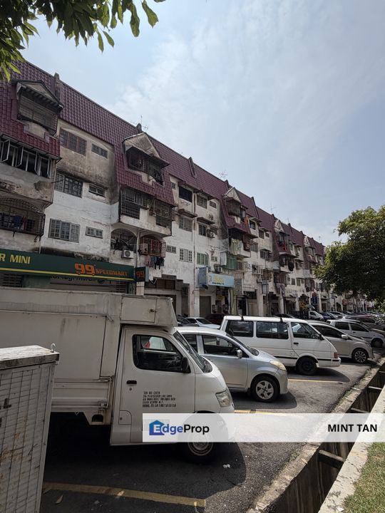 Taman Daya Kepong Shop Apartment Non Bumi ROI 6.1% Tenanted RM700 , Kuala Lumpur, Kepong