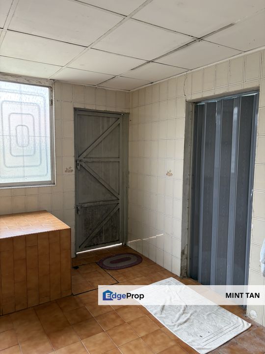 Taman Bukit Kuchai Puchong 1.5 Storey Terrace 20x80 5 Rooms Near Old Klang Road Kinrara Bukit Jalil, Selangor, Bandar Kinrara Puchong