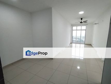 Sks habitat swimming pool view , Johor, Johor Bahru