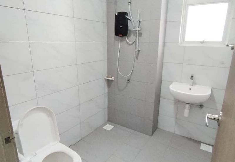 SKS Habitat Apartment, Larkin