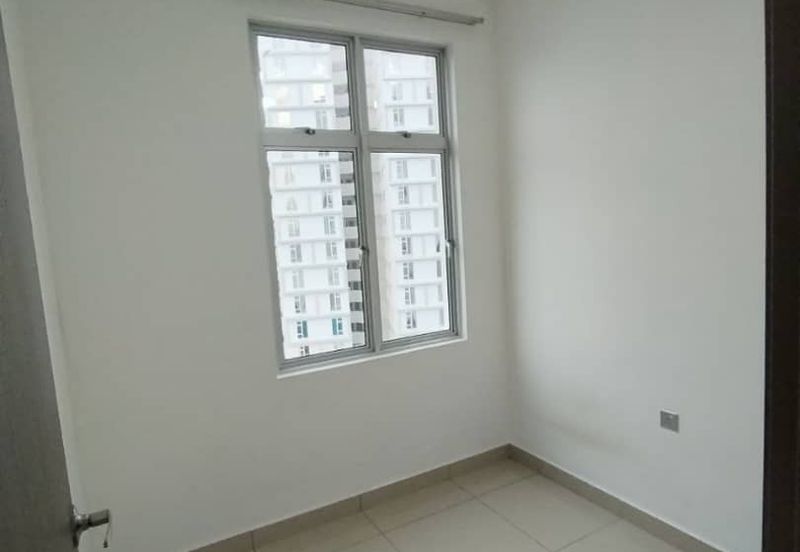 SKS Habitat Apartment, Larkin