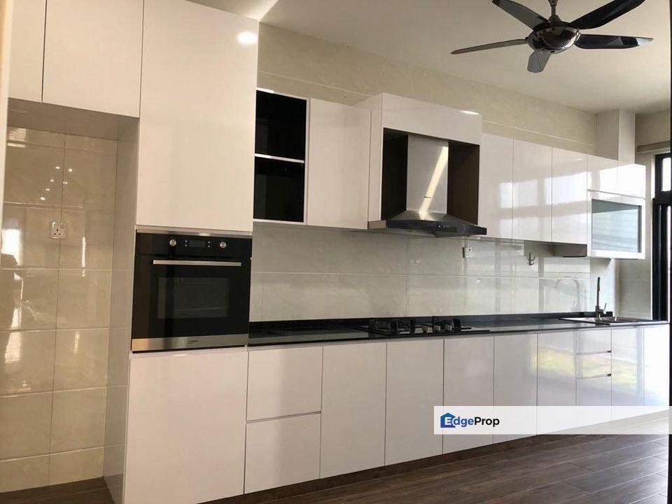 Taman Desa Tebrau fully furnished semi d for rent , Johor, Johor Bahru