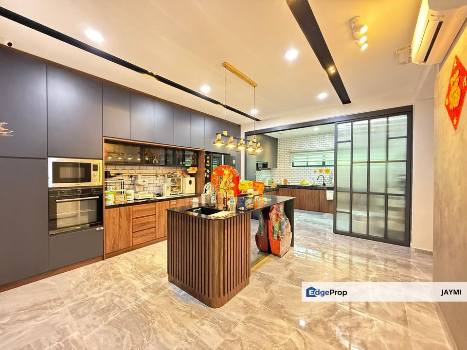 Super Nice 2 Storey Semi D at Taman Bukit Impiana for Sale, Selangor, Country Heights