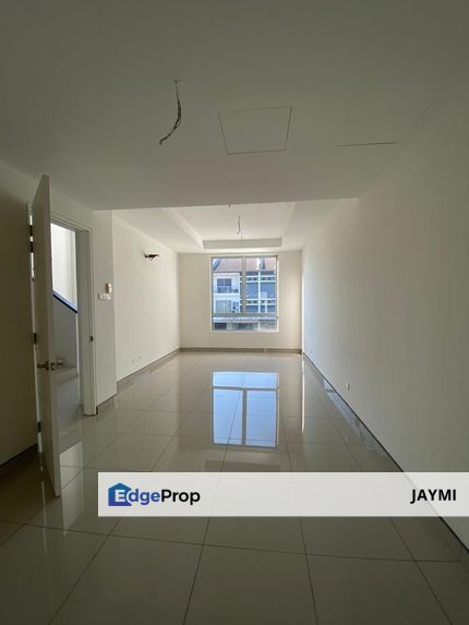 Super Nice 3 Storey Modern Semi D at Cyberjaya for Sale, Selangor, Cyberjaya