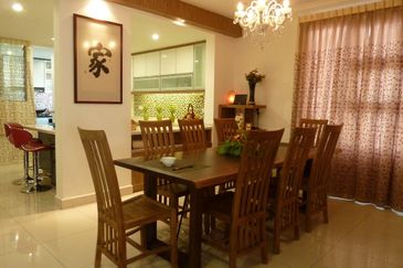 Papillon Desahill Condominium