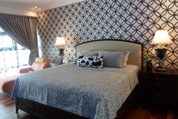 Papillon Desahill Condominium