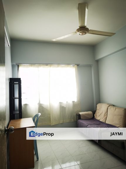 Super Nice Jade Tower Apartment at Ampang Bukit Indah for Sale, Selangor, Ampang