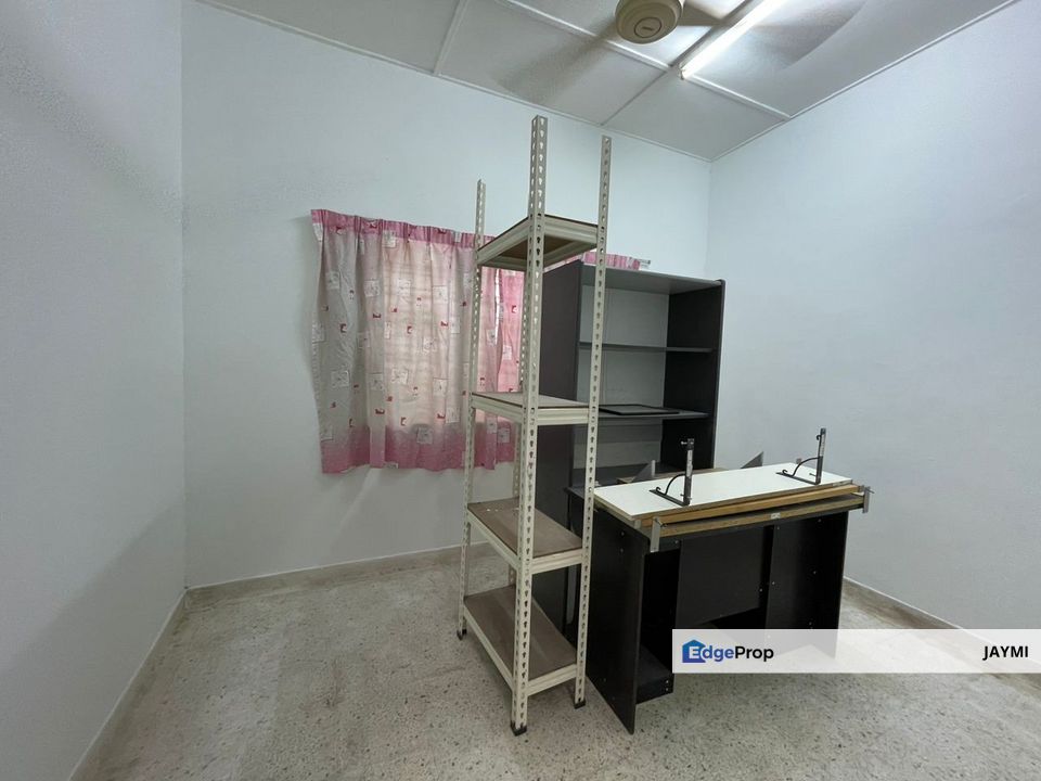 Super Nice Single Storey Terrace at Taman Desa Cheras  for Sale, Kuala Lumpur, Cheras