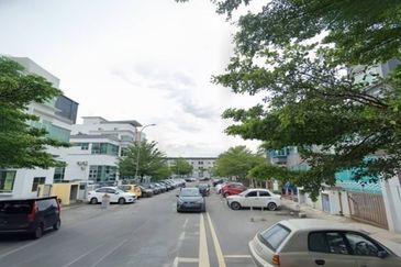 Super Nice 2.5 Factory at Pusat Perdagangan Subang Mas for Sale