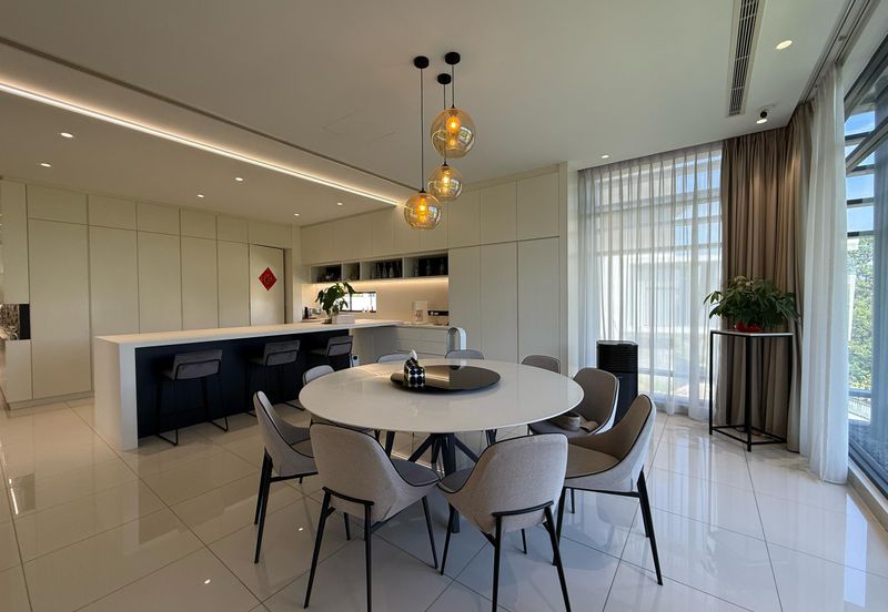 Super Nice 2.5 Storey Bungalow @ Jade Hills Kajang for Sale