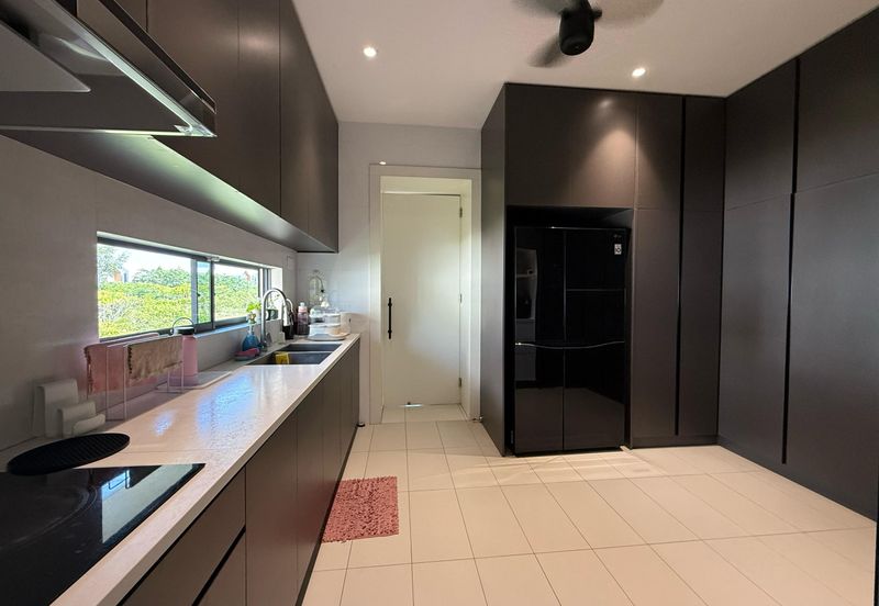 Super Nice 2.5 Storey Bungalow @ Jade Hills Kajang for Sale