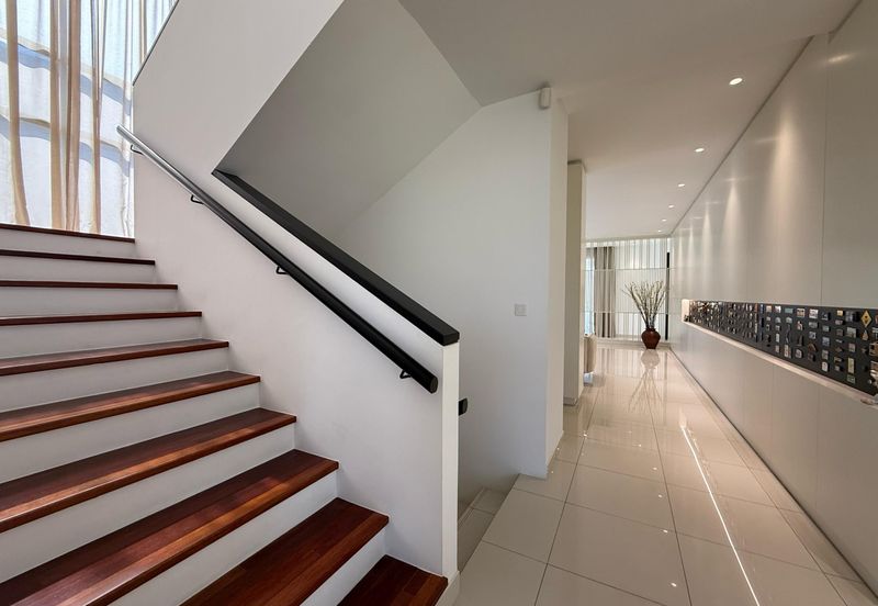 Super Nice 2.5 Storey Bungalow @ Jade Hills Kajang for Sale