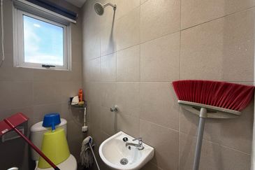 Jadite Suites @ Jade Hills