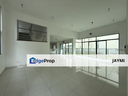 Super Nice 3 Storey Bungalow @ Villa 33 House for Sale, Kuala Lumpur, Cheras