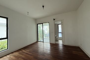 Villa 33, Bukit Manda'rina