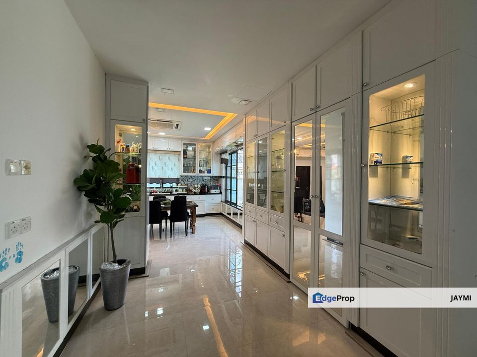 Super Nice 2 Storey Bungalow at Country Heights Kajang, Selangor, Country Heights