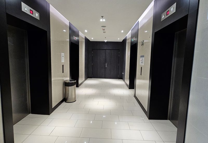 The Luxe by Infinitum