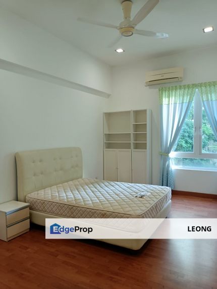 spacious big unit at bangsar, Kuala Lumpur, Bangsar South