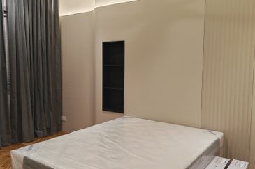 Southpoint Residences Mid Valley New Condominium For Rent