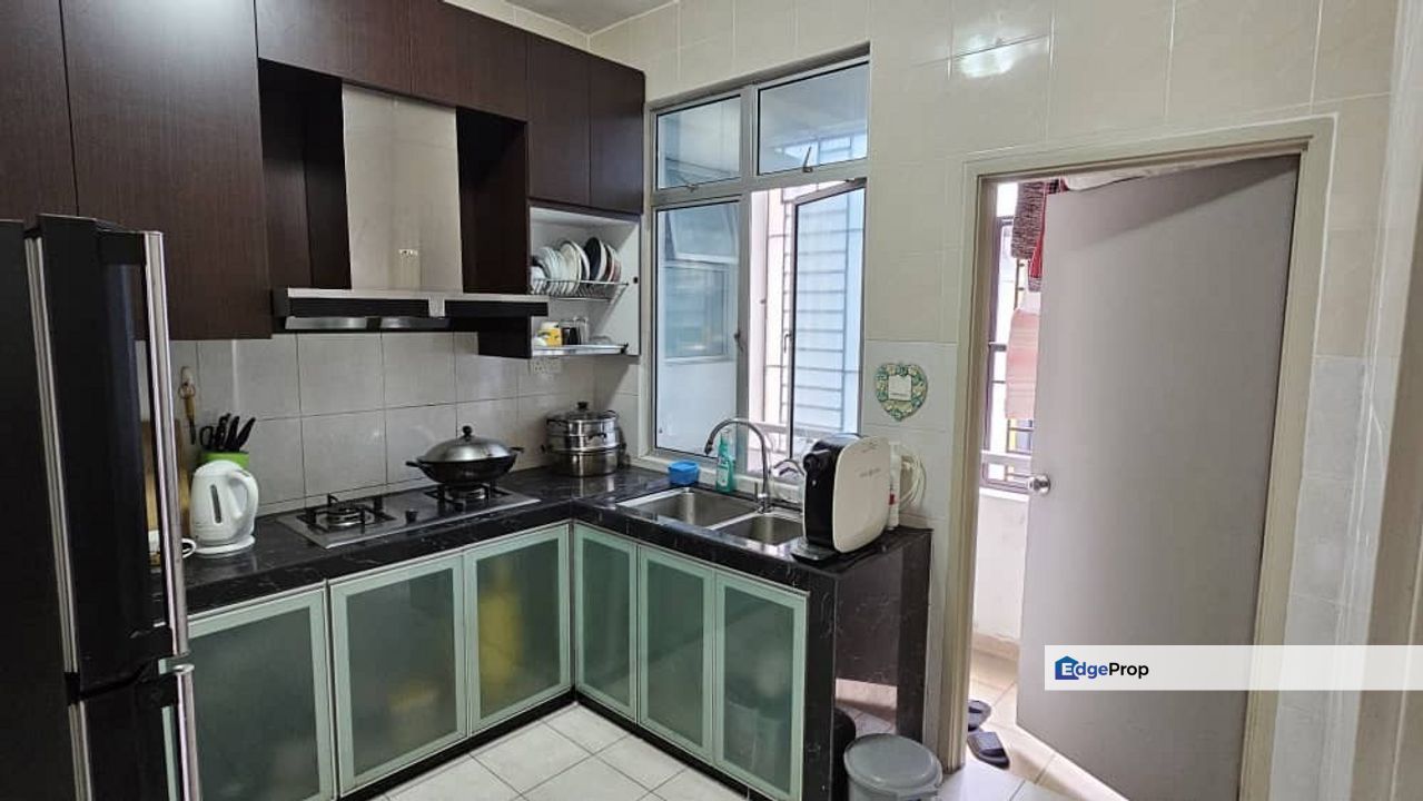 Bayu Puteri 3 Oasis Apartment Fully Furnished For Sale , Johor, Johor Bahru