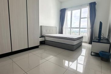 The Pinnacles (Pinnacle Tower)