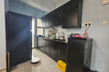 Midas Perling Apartment