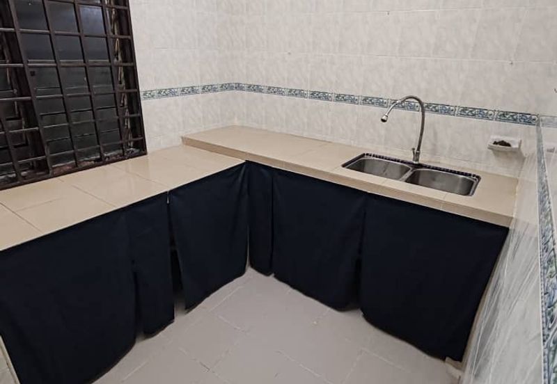 Flat Tasek 64, Bandar Baru Seri Alam