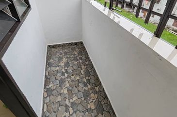 Flat Tasek 64, Bandar Baru Seri Alam