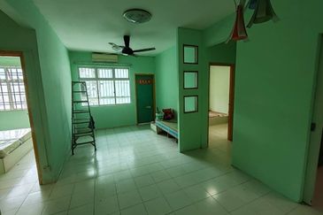 Villa Krystal, Bandar Selesa Jaya