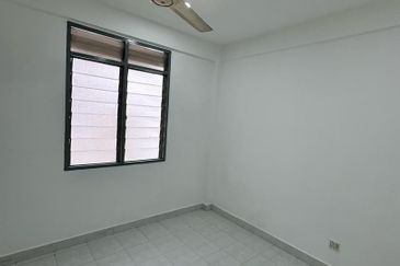 Sri Bayu Apartment