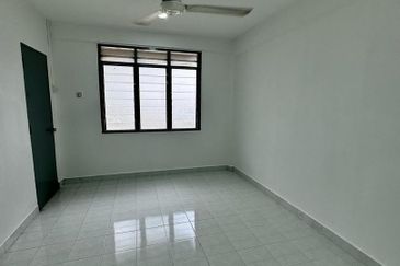 Sri Bayu Apartment
