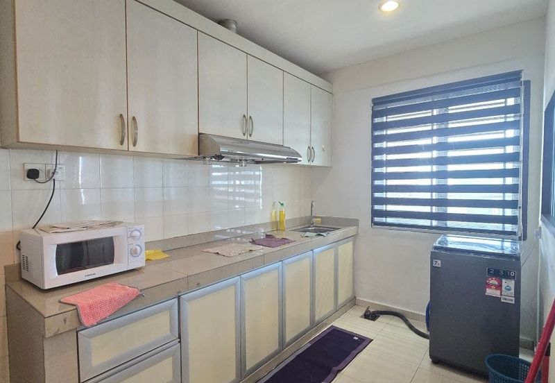 Bangunan Duta Impian (The Embassy Suites)