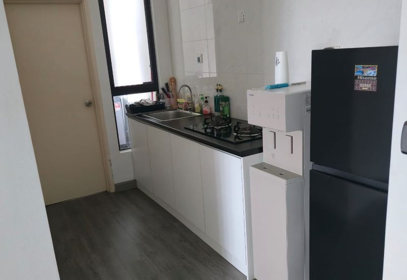 D'Summit Residences @ Kempas Utama