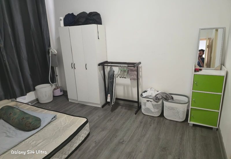 D'Summit Residences @ Kempas Utama