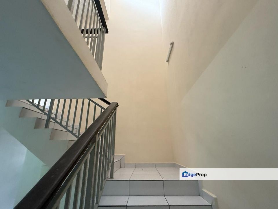 Nusantara Prima Gelang Patah Iskandar Puteri Taman Nusantara Double Storey Terrace House For Sale , Johor, Nusajaya