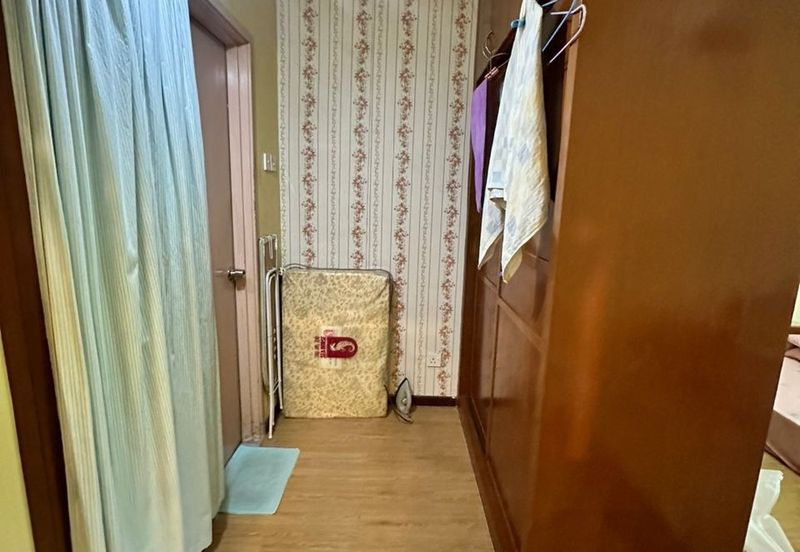 Sri Kenari Apartment